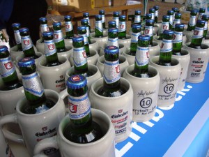 Frisches alkoholfreies Einbecker im Krug.