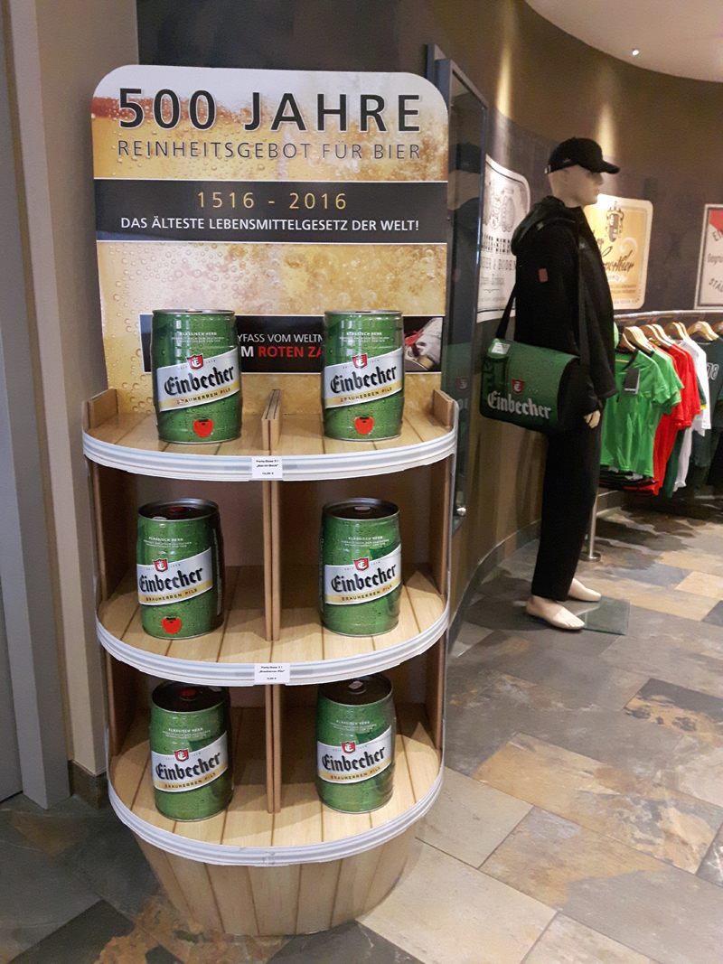 Im Fan-Shop der Einbecker Brauhaus AG.